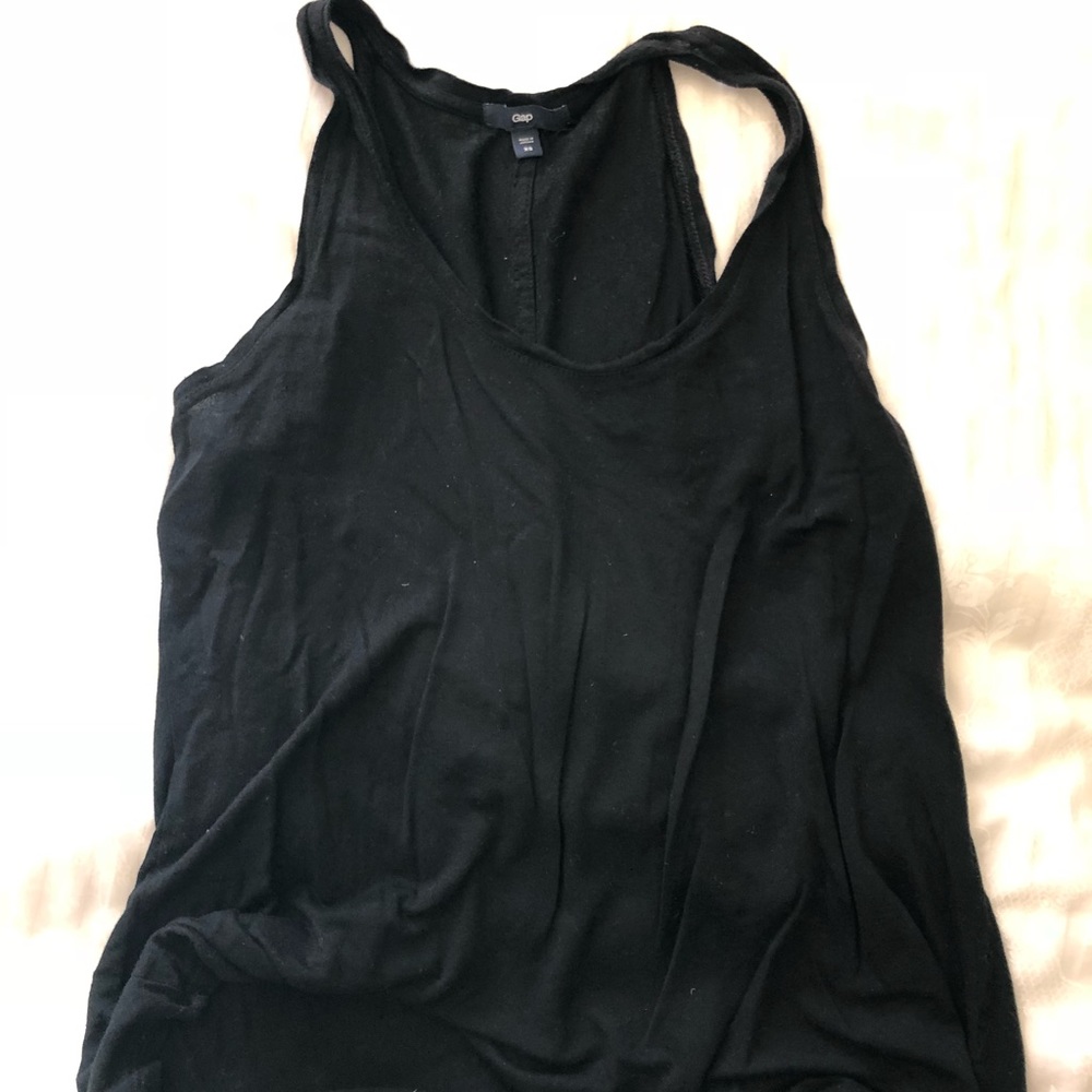 Sold- Xs Gap flowy tank